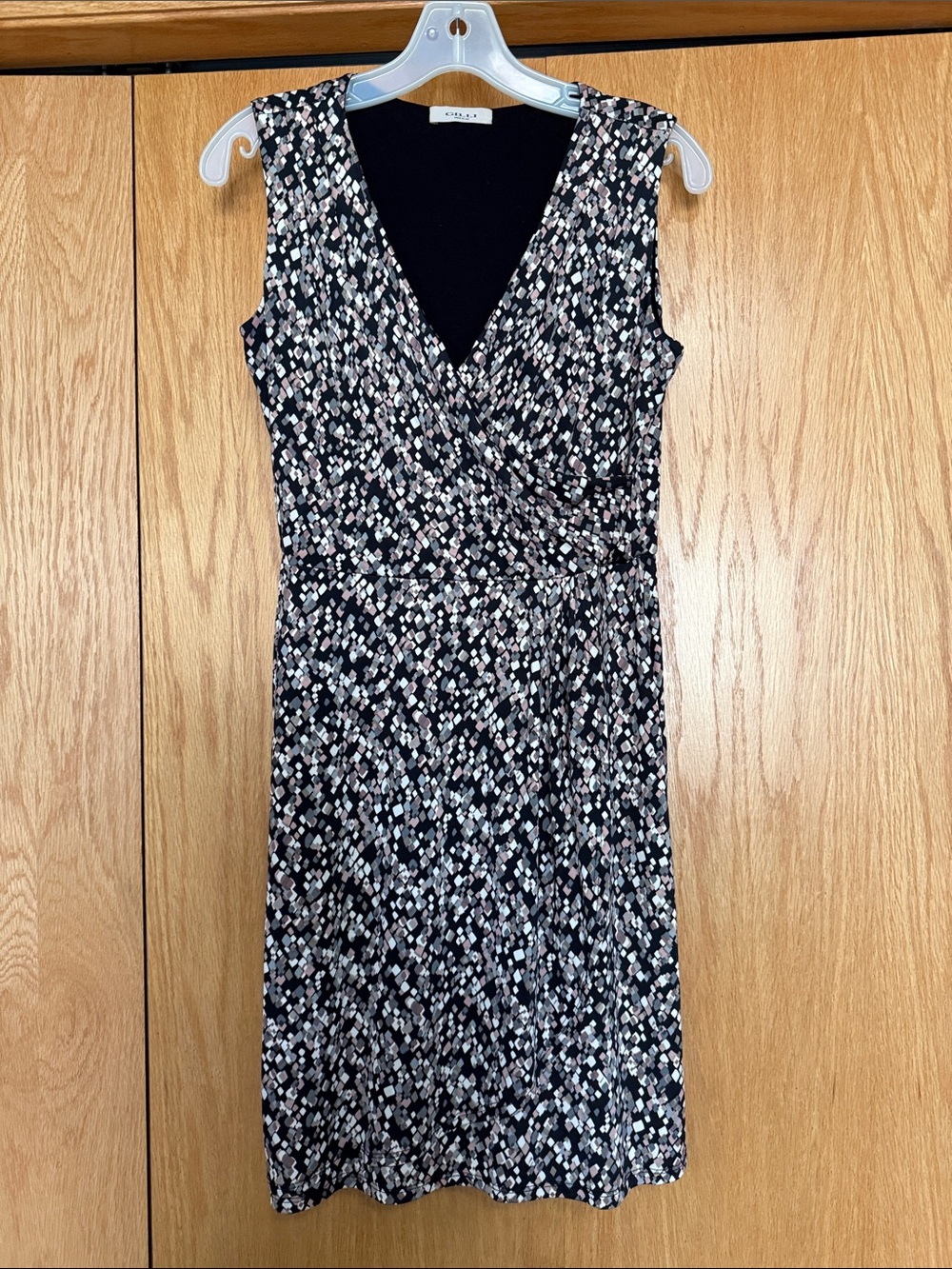 Gilli Faux-Wrap Sleeveless Dress